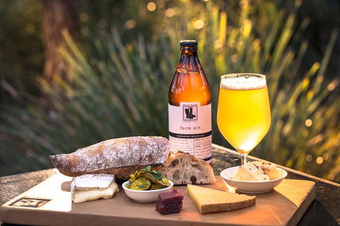 Bruny Island Day Tour, Includes Lunch And Exclusive Lighthouse Tour - Pubs Perth 3