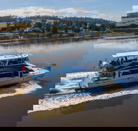 2.5 Hour Morning Discovery Cruise including sailing into the Cataract Gorge - Pubs Perth