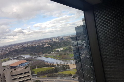 Live Like A Local: Explore Some Favourite Spots On A Playful Audio Walking Tour - Pubs Perth 5