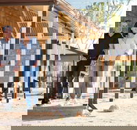 Alice Springs Highlights Tour - Pubs Perth