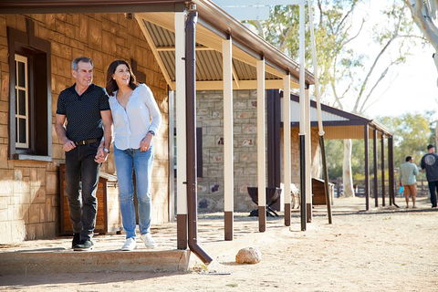 Alice Springs Highlights Tour - Pubs Perth 0