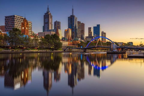 Cool And Unique Things To Do In Melbourne - Pubs Perth 3