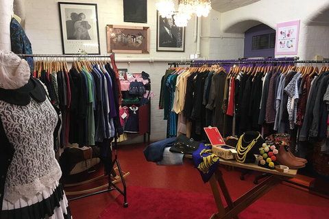 Urban Vintage Walking Tour - Pubs Perth 0