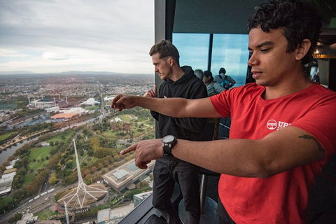 Melbourne - Private Bites And Sights Tour Including Entrance To Eureka Skydeck - Pubs Perth 1