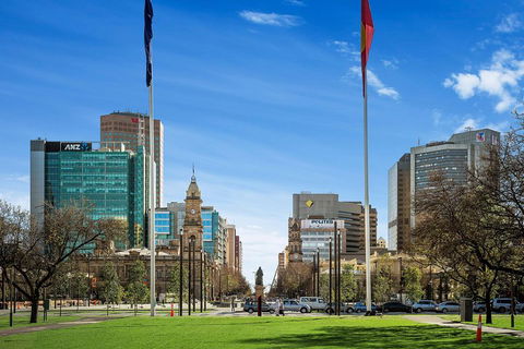 Adelaide Highlights, Hahndorf & McLaren Vale Wine Tasting And Sightseeing Tour - Pubs Perth 1