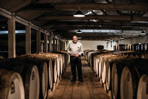 Seppeltsfield Taste Your Birth Year Experience - Pubs Perth 2