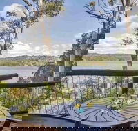 Sunshine Coast Private Scenic Guided Tour Inc. 2-Course Gourmet Lunch - Pubs Perth