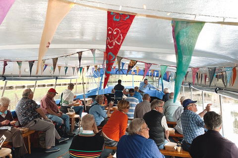 Torrens River Cruise In Adelaide - Pubs Perth 4