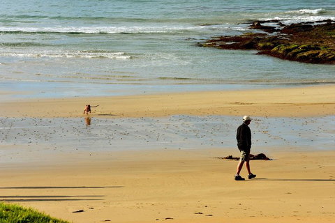 Ultimate Reverse Direction - 12 Apostles, Great Ocean Road - Small Group Tour - Pubs Perth 1