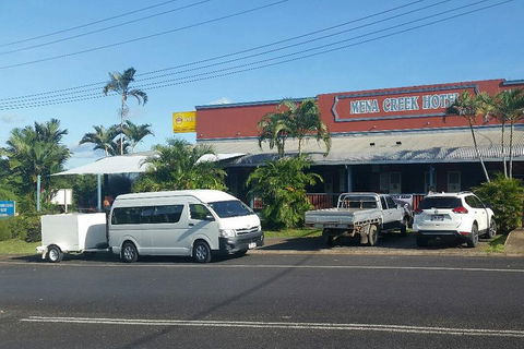 Airport Transfer To Or From Cairns Hotels For Up To 13 People - Pubs Perth 3