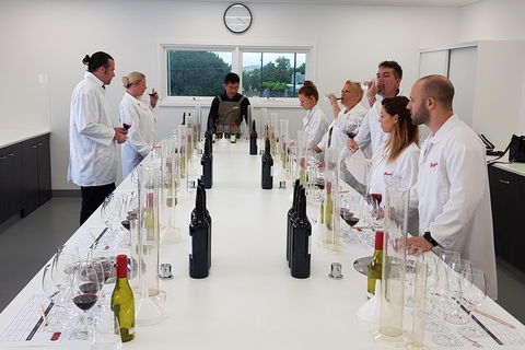 Barossa Valley Intimate Winery Tour Via Adelaide Hills By Private Limo - Pubs Perth 2