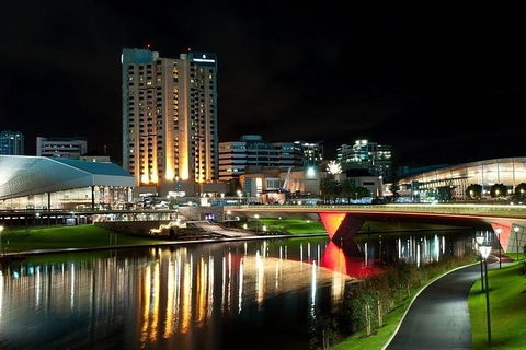 Adelaide Shore Excursion: Adelaide City Tour By Private Limo - Pubs Perth 1