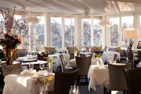 Overnight Daylesford And Macedon Ranges Gourmet Food Trail Tour From Melbourne - Pubs Perth 0