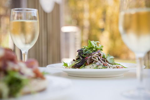 Overnight Daylesford And Macedon Ranges Gourmet Food Trail Tour From Melbourne - Pubs Perth 3