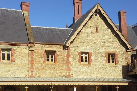 Cultural Caper Adelaide Walking Tour - Pubs Perth 5