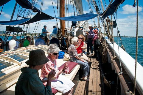 Sydney Harbour Tall Ship Lunch Cruise - Pubs Perth 3