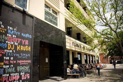 Live Music Melbourne Bus Tour - Pubs Perth 2