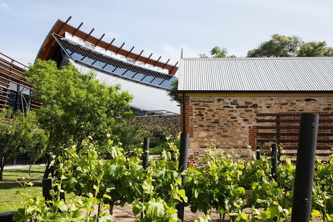 Australian Wine Discovery Tour With Tastings - Pubs Perth 1