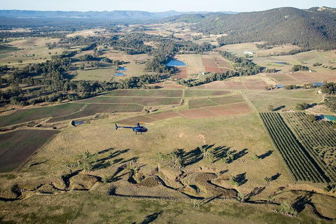Private Helicopter Flight To Hunter Valley With A La Carte Lunch - For 2 - Pubs Perth 5